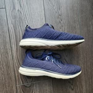 APL Women's TechLoom Phantom- Navy size 7.5